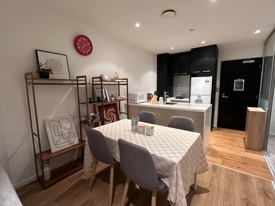 City Apartment With Sky Tower View Auckland Exterior foto